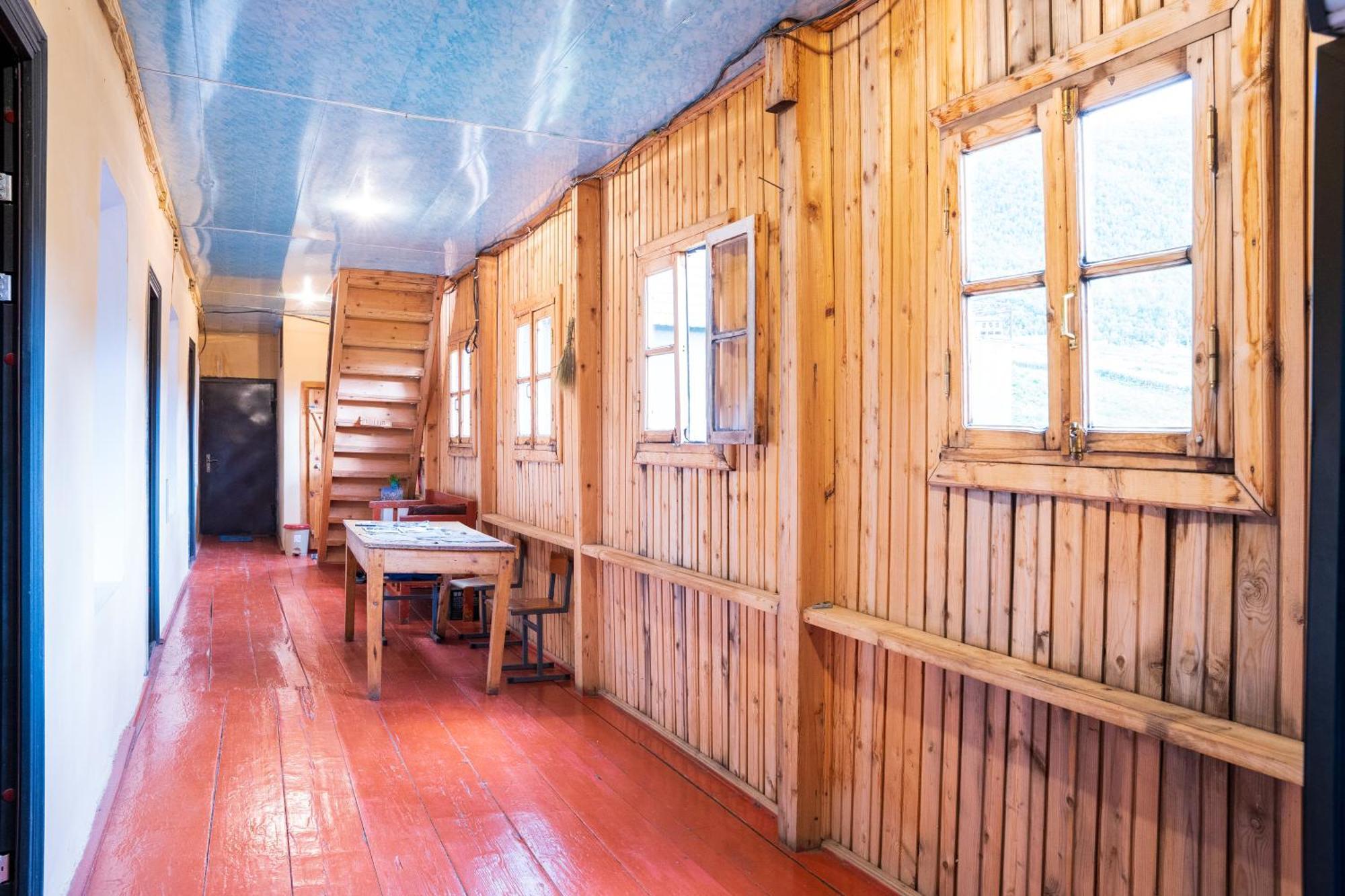Guesthouse Svani Ushguli Luaran gambar