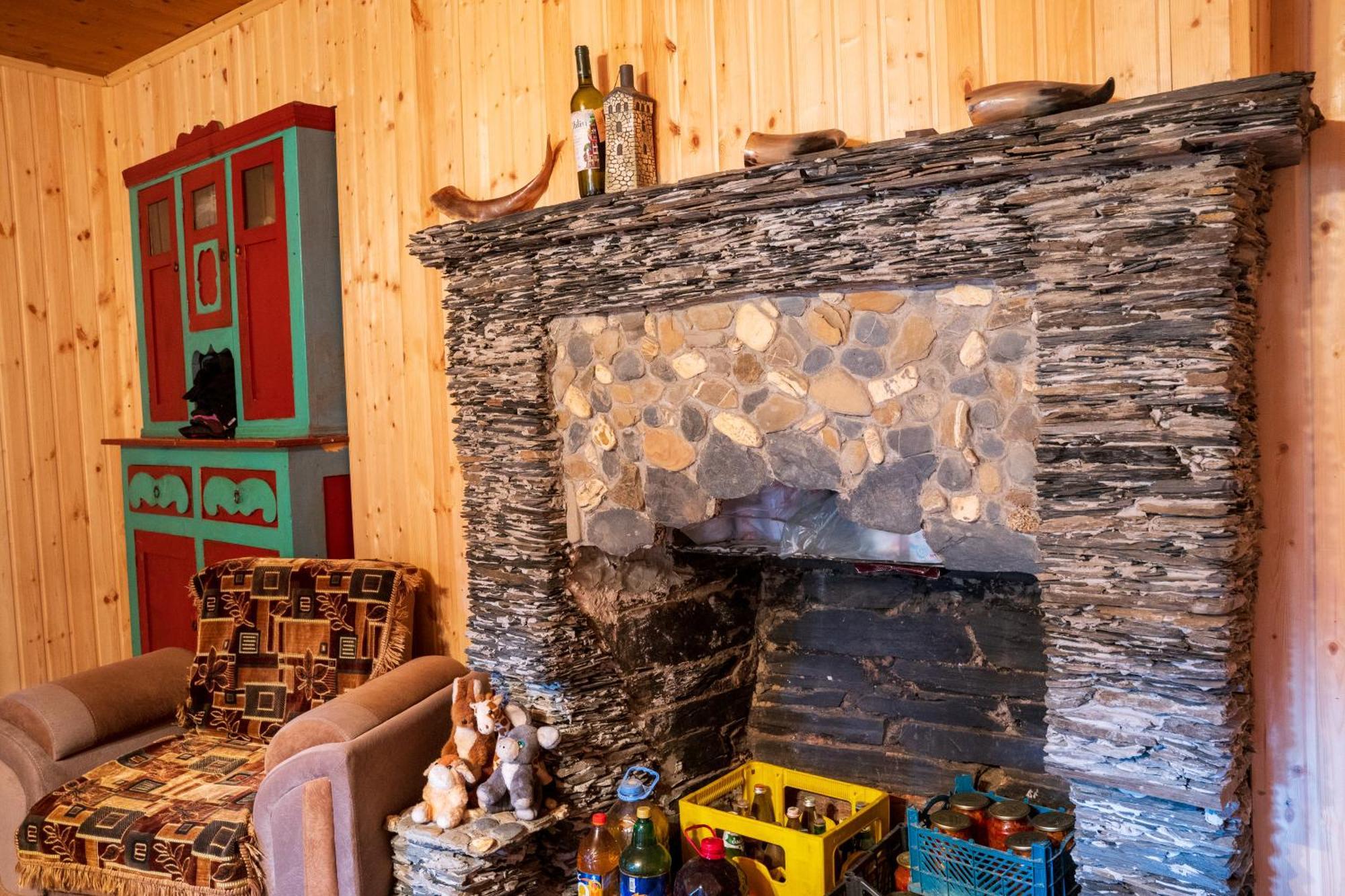 Guesthouse Svani Ushguli Luaran gambar